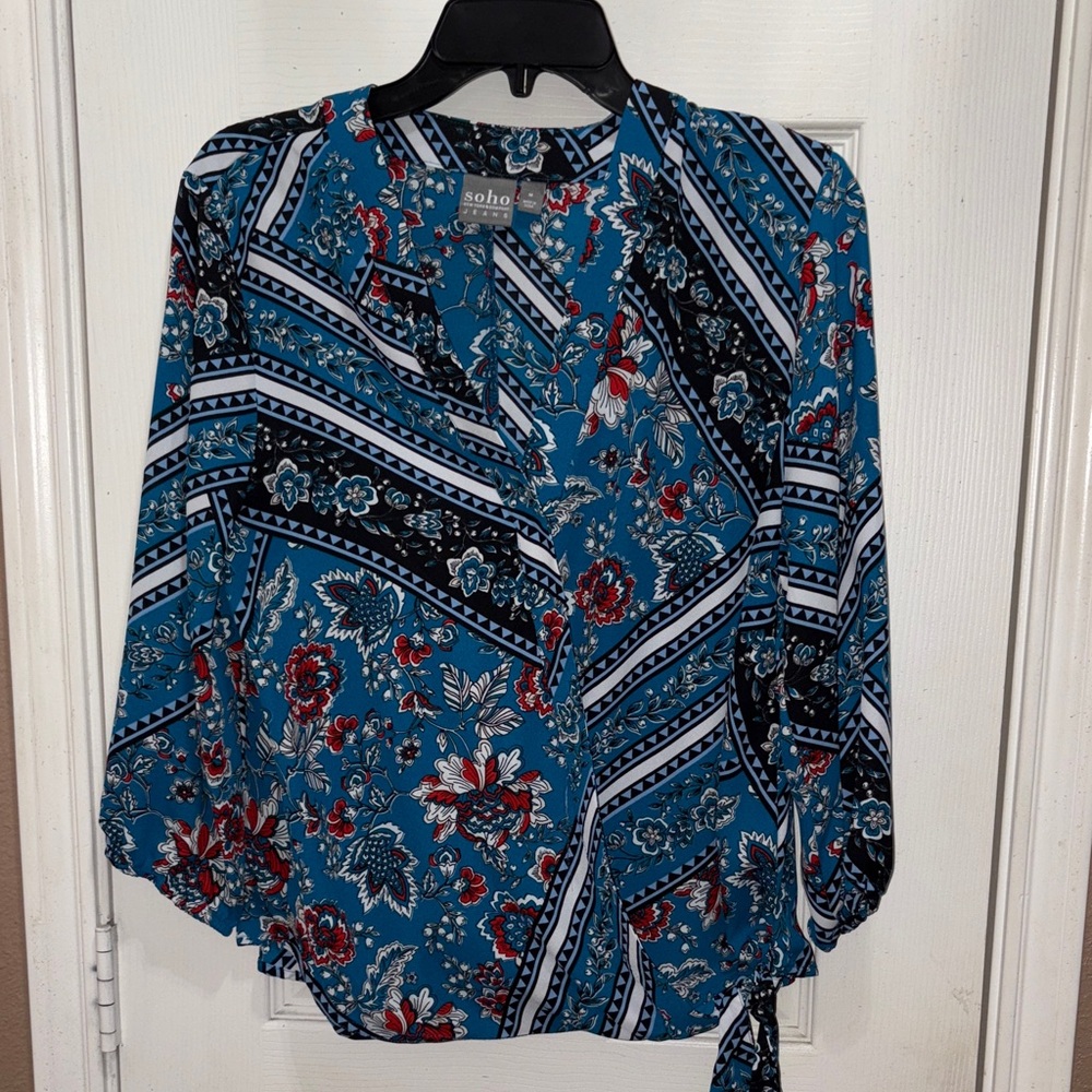 New York & Company Blue and Black Floral Blouse